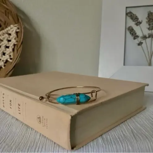 Gold Turquoise Wrapped Bangle Bracelet Vintage “Winona” Western Cowgirl Native Blue