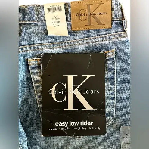 Calvin Klein Jeans NWT Y2K . Easy low rider size 9 Jr. straight leg button fly