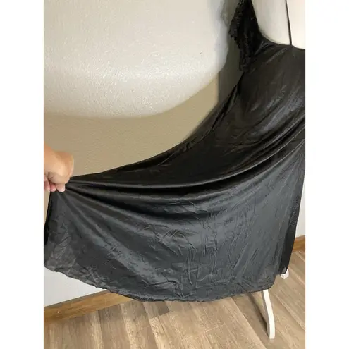 Vintage Nightgown M Black Sexy Long Nylon Satin Lace Slip Dress Spaghetti Strap Size M