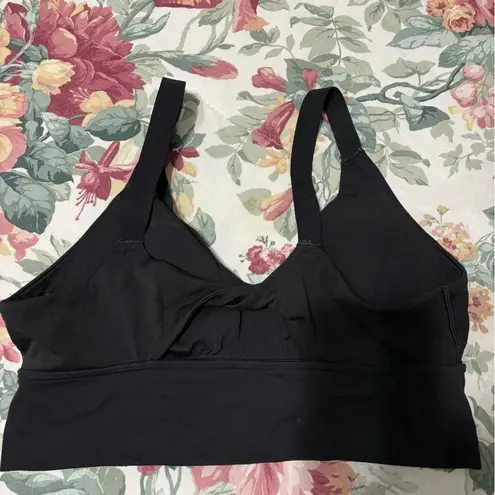 Aerie  | twist back sports bra