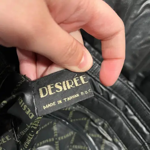 Vintage Dessiree Black Faux Leather Envelope Clutch Buckle Bag 80s Retro