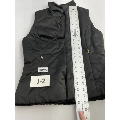 Womans PS Black Lined Vest Mock Neck Hook Closure (missing 1 Hook) Size undefined