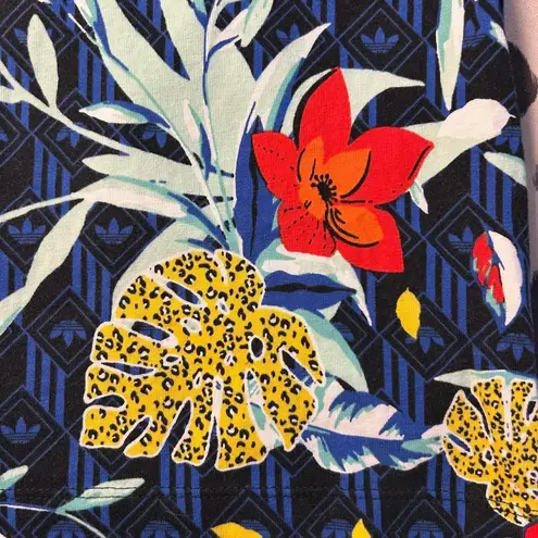 🌸 Adidas x HER Studio London Tee – Women’s S Blue