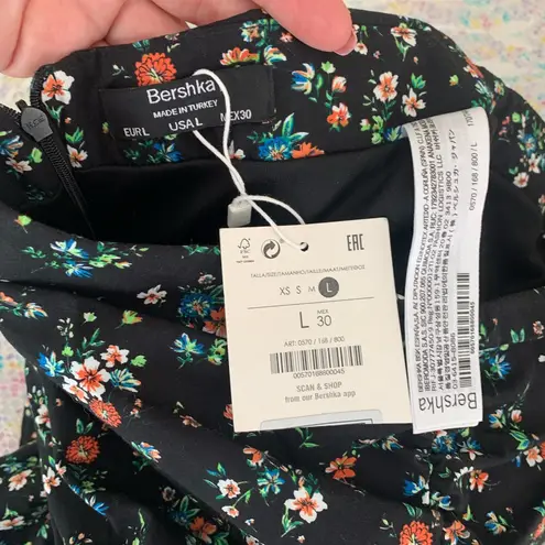 Bershka  skirt juniors Large NWT