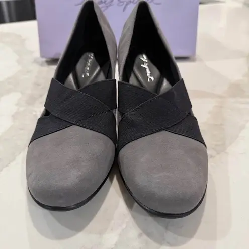 Easy Spirit Caranti Slip On Block Heel Pumps Women's 10 Gray/Black Suede Comfort