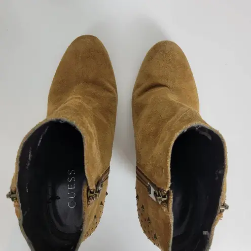 Guess  Womens Boots Size 7.5 Tan Side Zip Almond Toe Studded Chucky Ankle Heel