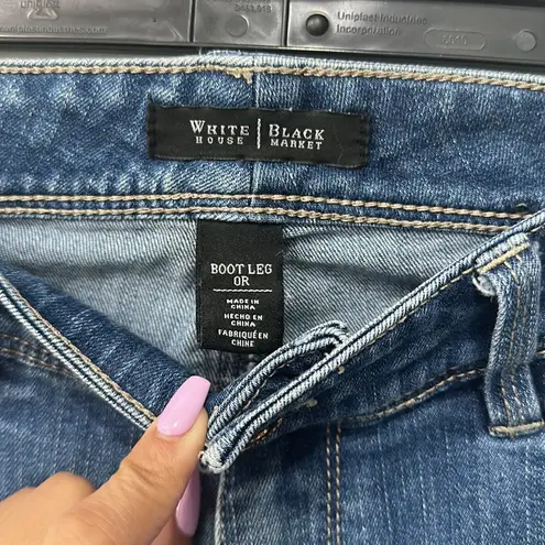 White House | Black Market WHBM Low-Rise Everyday Soft Denim Bootcut Jeans Sz 0 Regular