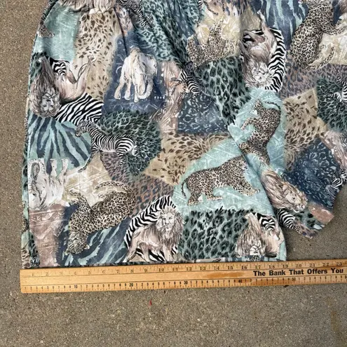 Vintage Ms. Caribou Volup Plus Size 3X Jungle Safari Zoo Animal Print Shorts Blue