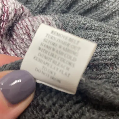 Notations Beautiful grey sweater dress with belt