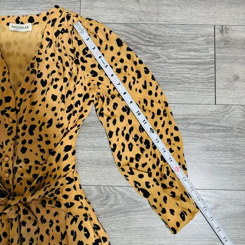 NICHOLAS Women Silk Tie