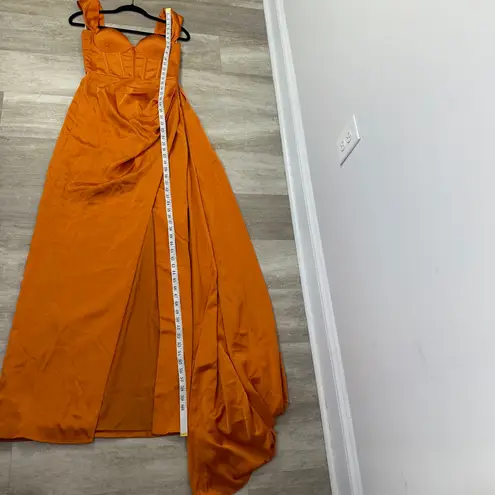 Miss Circle Zayda Orange High Slit Corset Satin Gown Women’s Size Small