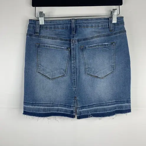 KanCan Size 5 26 Skirt Denim Distressed Raw Hem Mini Blue Jean Stretch Women’s