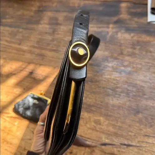 Rodo vintage Italian Black Leather Bag w/ matching coin purse convertible strap