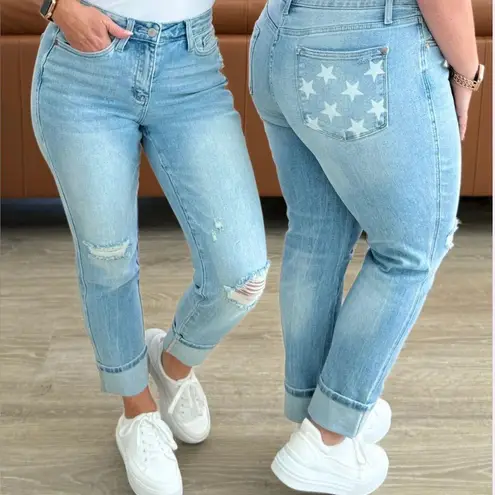 New Mid Rise Star Pocket Boyfriend Judy Blue Jeans 14W NWT
