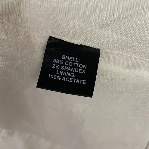 Hilton Hollis White Zip Front Crew Neck Blazer / Jacket Size 2