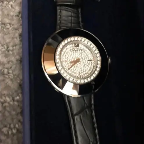 Swavorski New Swarovski Octea watch