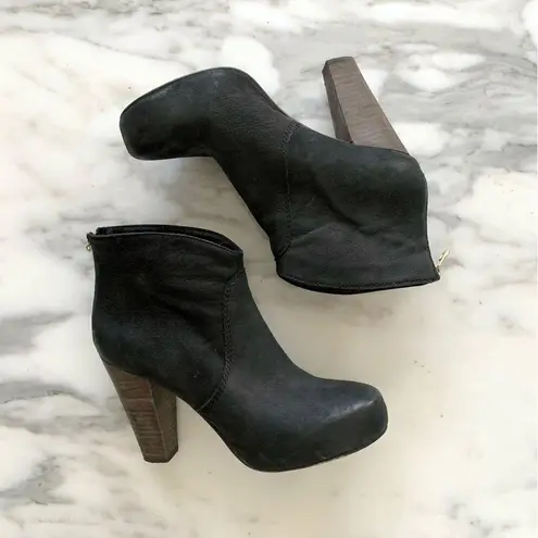 Steven By Steve Madden Regainn Black Ankle Booties • Sz 7.5