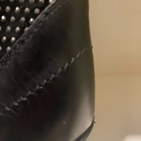 Janet & Janet black studded ankle boots Size 7.5