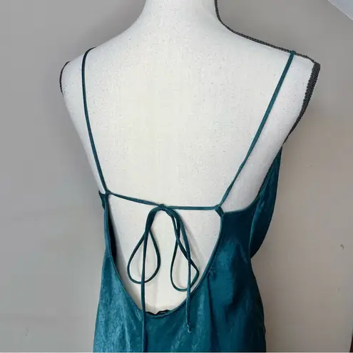 Resa Madison Spaghetti Strap Midi Slip Dress in Emerald Green Medium NWT