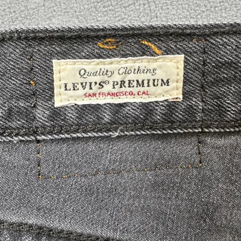 Levi's 501 Denim Shorts Womens W24 Grey Mid Rise Button Fly Distressed Raw Hem Gray Size 24