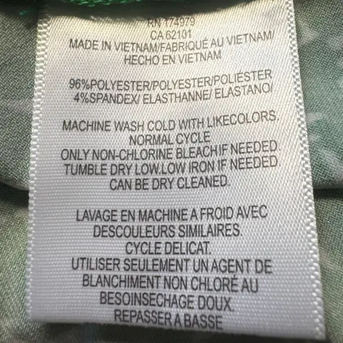 BCBGMAXAZRIA Green Geo Print Wrap Dress Long Sleeve Women's Size S