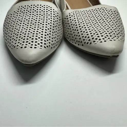 REPORT Flats Shoes Bone Laser Cutout Size 8.5 Loafers Pointy Toe Witchy Casual Brown