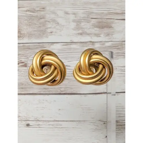 Vintage Clip On Earrings