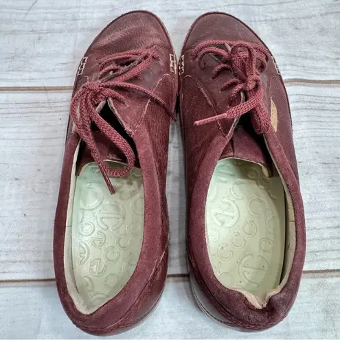 Ecco Cayla Burgundy Wine Genuine Leather Lace Up Sneakers Red Size 8.5