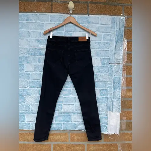 Sézane Sezane black cropped jeans size 28
