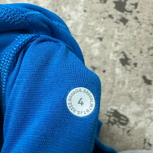 Lululemon  Align Super-High-Rise Short 10" Size 4 in Poolside - Image 3