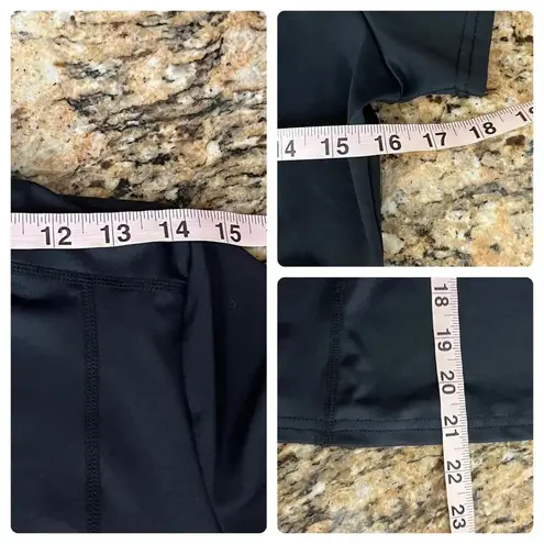 Loovoo Women Black Workout Top M Sporty Athleisure Outdoor Goth Grunge Capsule Size M