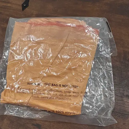 NWT Ruby Ribbon Simply Smooth Pocket Cami SL3073 Gold Umber Size 32