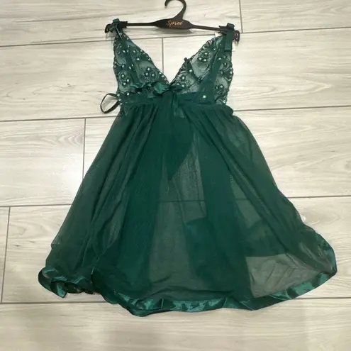 NWT Spree Intimate Green Lingerie dress with matching panty size small perfect
