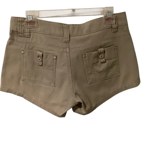 Oakley Women's Cargo Shorts in Tan