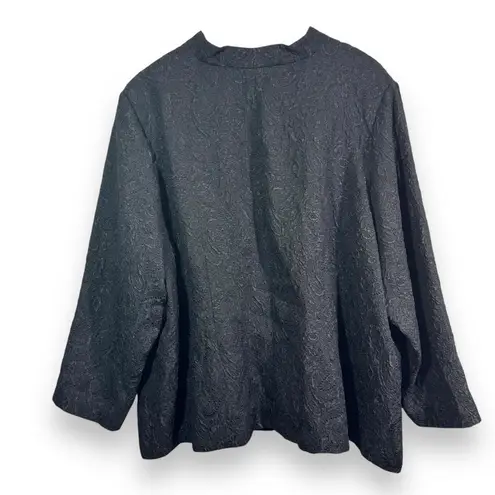 Avenue Black Shine Embossed Blazer Size 26/28