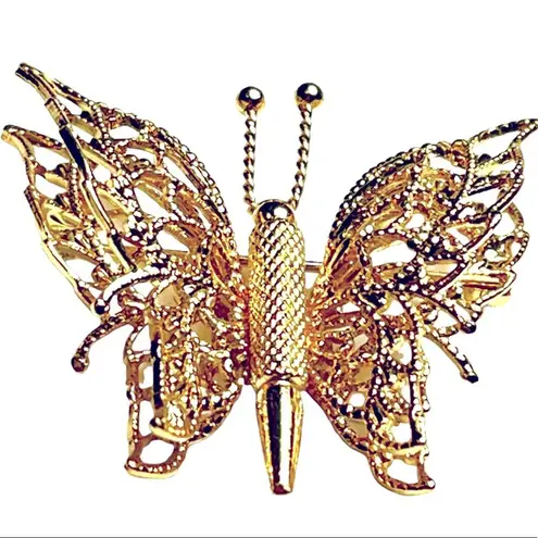 Monet Vintage  BUTTERFLY BROOCH Pin Gold Filigree 1-5/8” Double Wing Signed