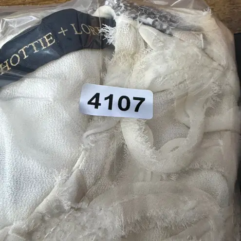 Hottie + Lord Top Women's Long Sleeve Crop Top Beige Black Floral Mesh Sz 0 Tan