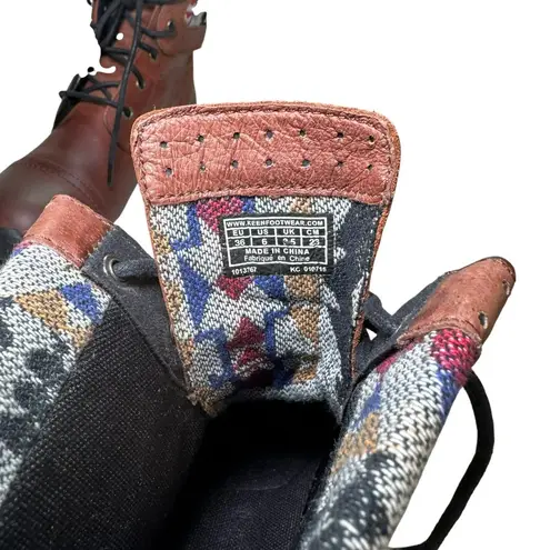 Keen Brown Leather Combat Boots • Fold-Over Aztec Knit Lining • Women’s 6
