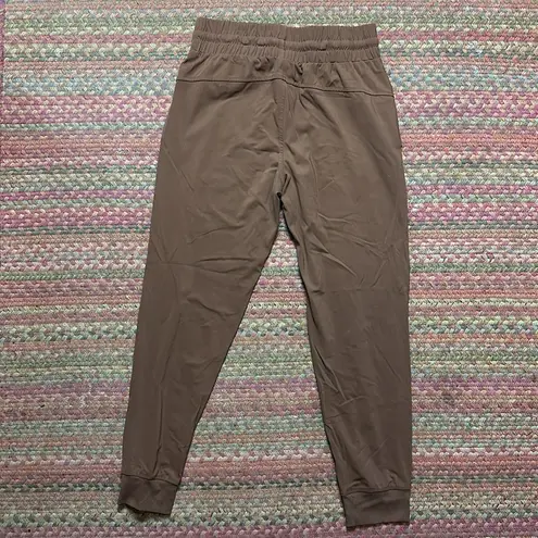 Members Mark NWOT CHOCOLATE BROWN TRAVEL JOGGER LIGHTWEIGHT QUICK DRY