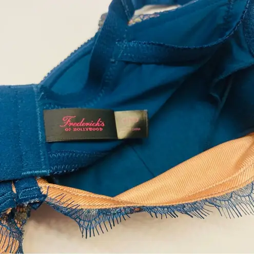 Frederick's of Hollywood Fredrick’s Of Hollywood Voluptuous Bra Padded Push Up 34DD Teal Shine Lace NEW