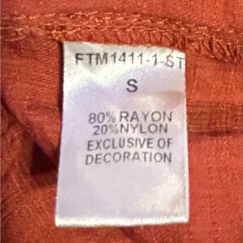 THML Blue & Rust Top size s