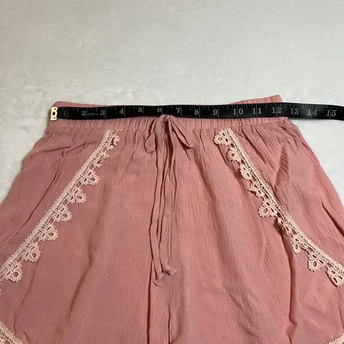 Women's High Rise Pull On Shorts Size X