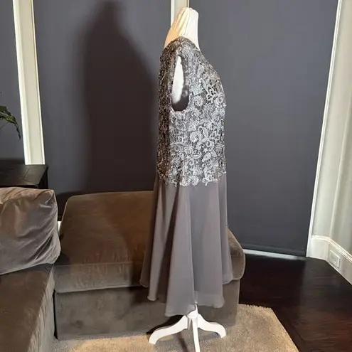 Women’s Gray Chiffon & Lace Formal Dress Matching Jacket Size XXL 20/22 NWT