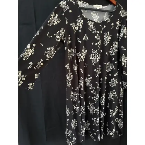 Nine Britton Black Floral A line Dress 3/4 sleeves Sz L