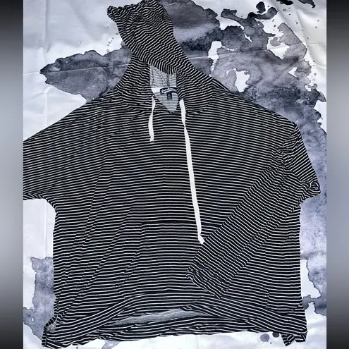 Black & White Striped Lightweight hoodie Size XL