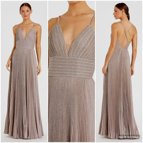 Mac Duggal 30725 Womens SHIMMER PLEATED V NECK GOWN Oscars