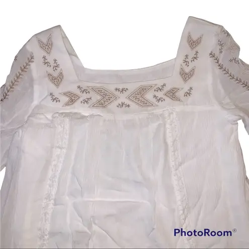 Xhilaration  White Gauze Square Neck Embroidered Tunic Dress size Medium