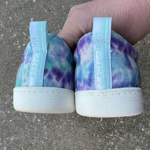 Easy Spirit Mabel Women's Sneakers Shoes Blue Purple Green Tie Dye NWT Size 8 M