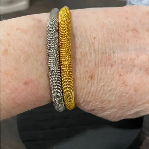 Bijoux Cascio vintage 2 signed bangle bracelets gold and silver toned si… Size 8