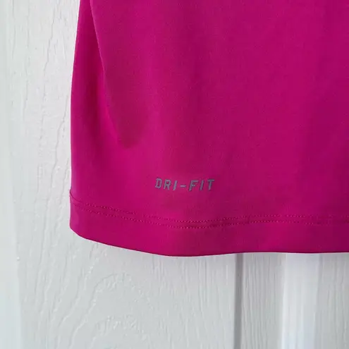 Nike  Pro Combat Dri-Fit V-Neck Tee - Size S